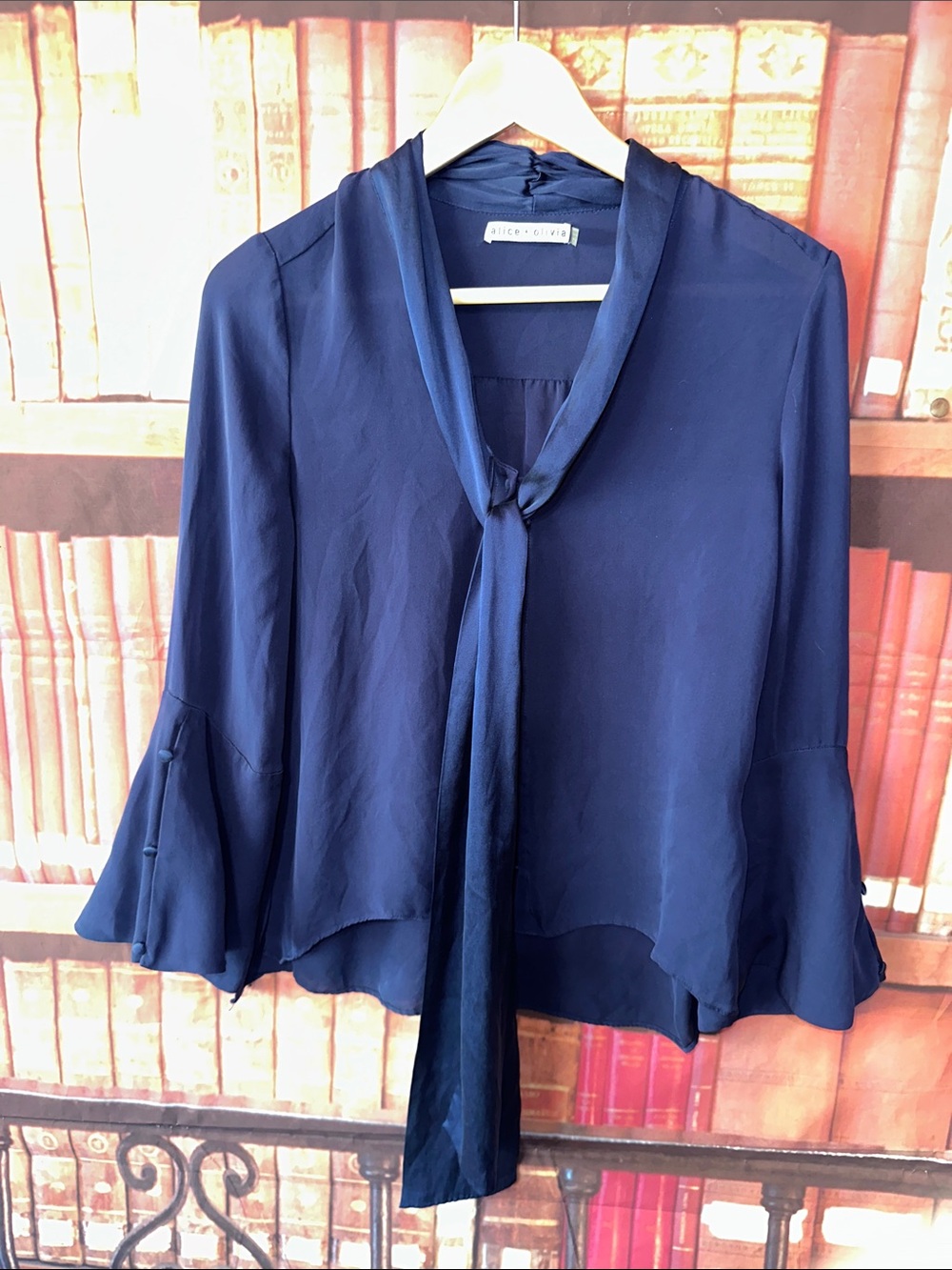 Alice + Olivia S Navy 100% Silk Tie Neck Bell Sleeve Blouse Designer